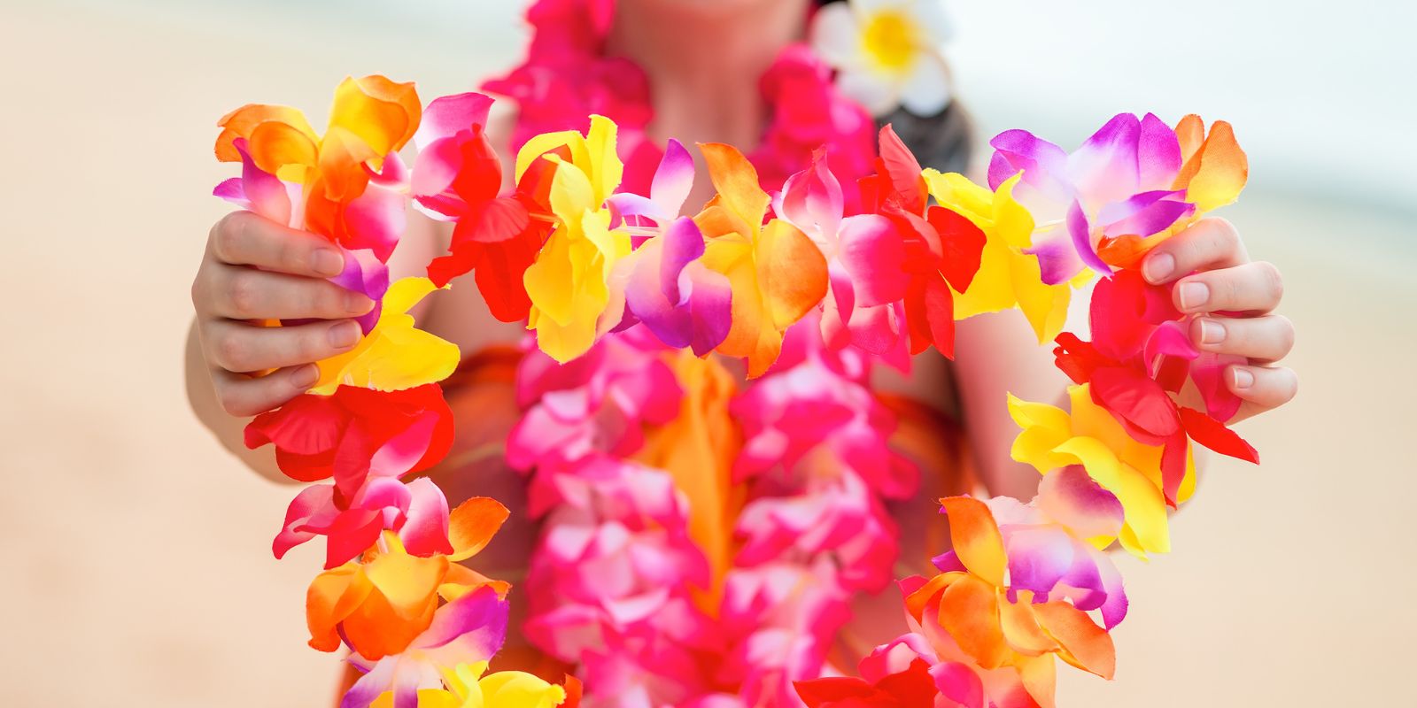 ontvangstritueel-hawai-bloemenkrans